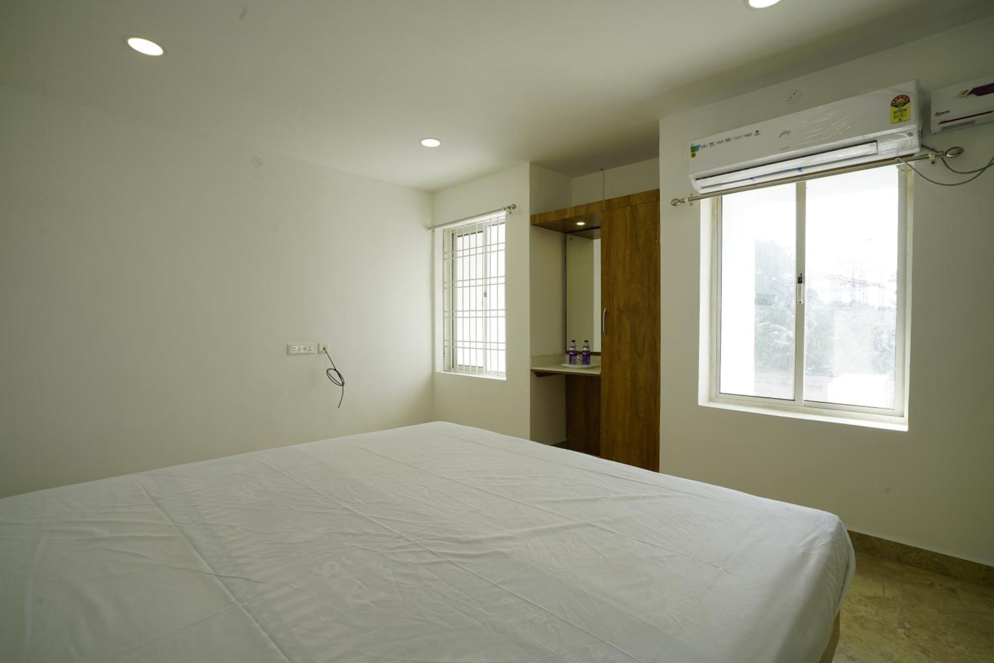 Quilon Residency Kundara Hotel Perumanseri Exterior foto